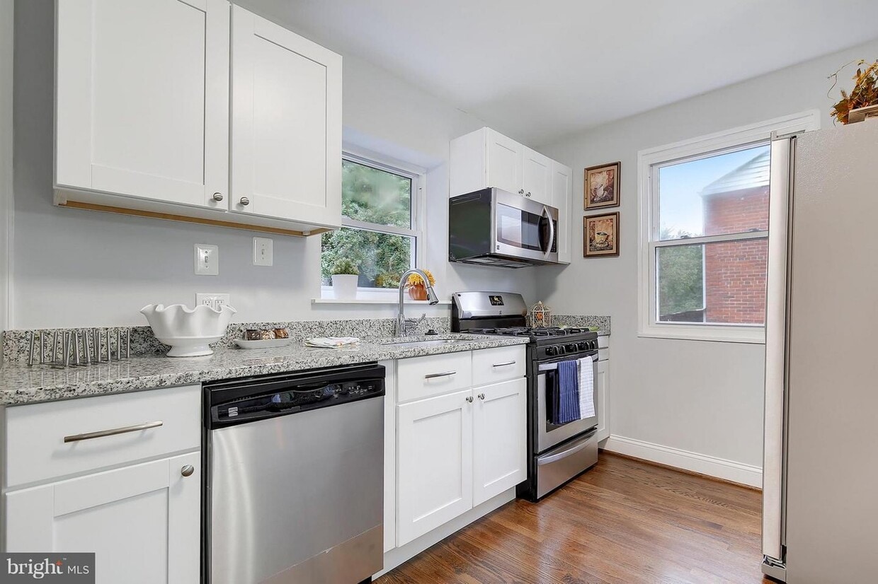 Photo - 5504 63rd Ave