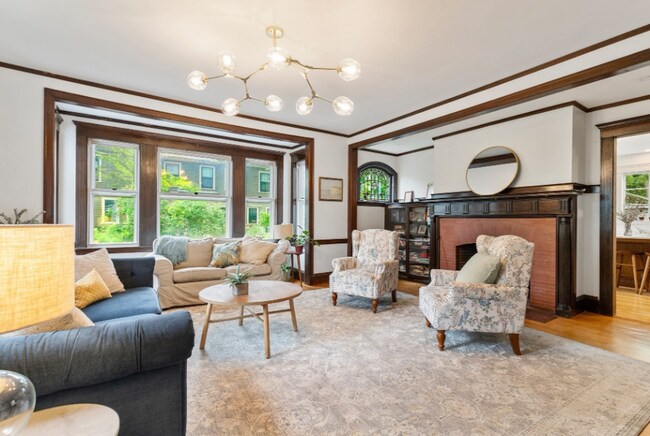 Foto del edificio - 12 Windermere Ave