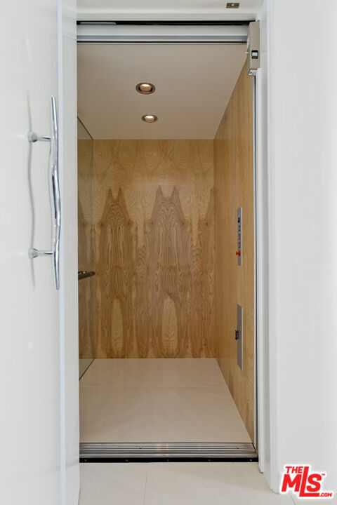 Foto del edificio - 27082 Malibu Cove Colony Dr