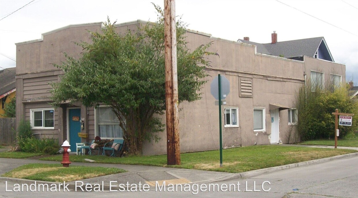 Primary Photo - 2 br, 1 bath Apartment - 2600 Walnut Street