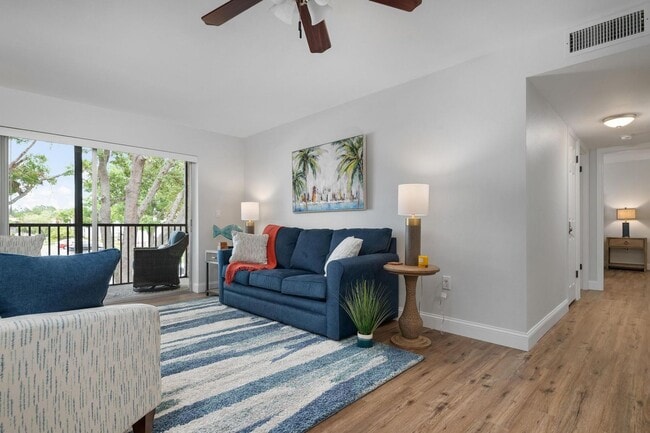 Building Photo - ** THIS UNIT IS AVAILABLE STARTING MAY 1ST 2026!** GORGEOUS 2 BEDROOM, 2BATHROOM, TURNKEY FURNISH...