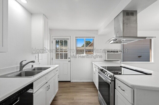 Foto del edificio - 2815 E 37th Ave