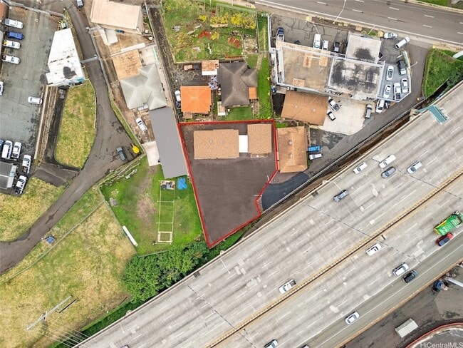 Building Photo - 667 Kamehameha Hwy