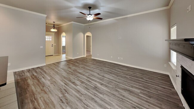 Foto del edificio - 4 Bedroom 2 Bath Home in Belmar North!
