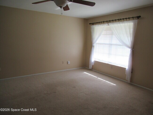 Foto del edificio - 971 Hooper Ave NE