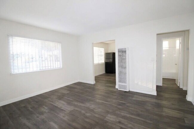 Building Photo - 11120 Normandie Ave