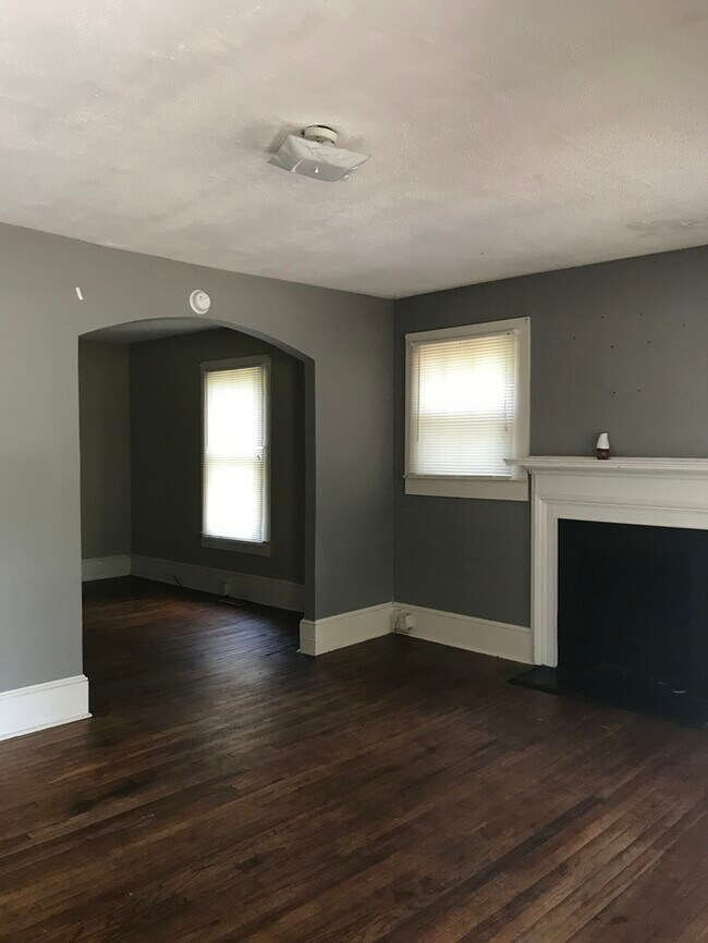 Foto del edificio - 214 Clemson St