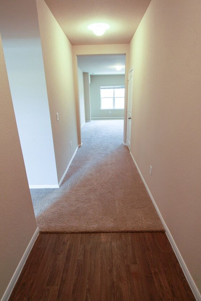 Building Photo - Charming 3-bedroom, 2-bath home in Briarcreek