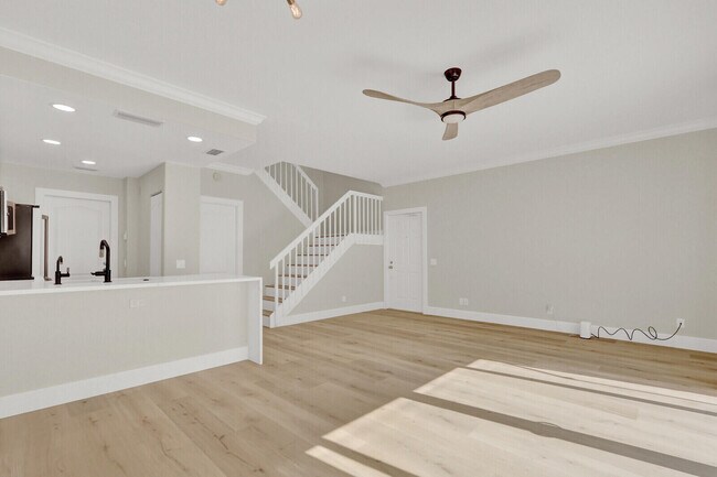 Building Photo - 28 Live Oak Cir