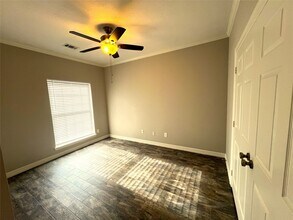 Building Photo - 7206 N Fawn River Cir