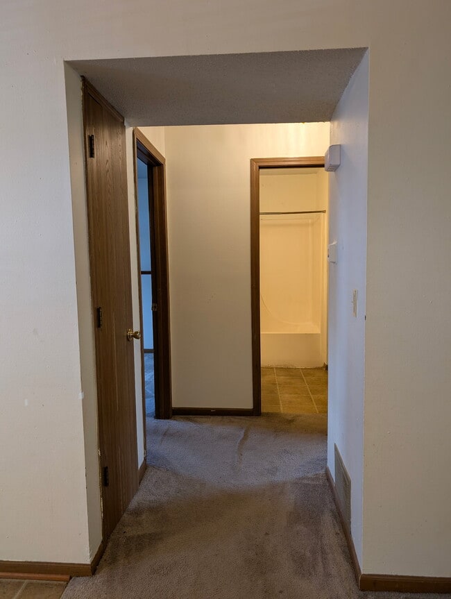 Building Photo - 514 Cantebury Dr