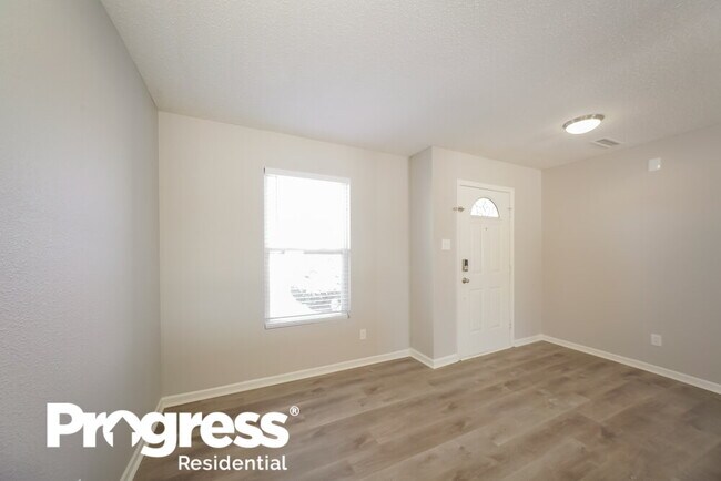 Foto del edificio - 722 Indigo Ct
