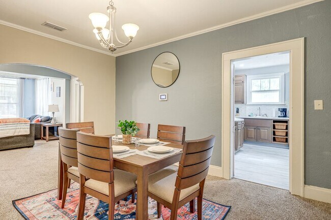 Foto del edificio - 6932 Oakwood St