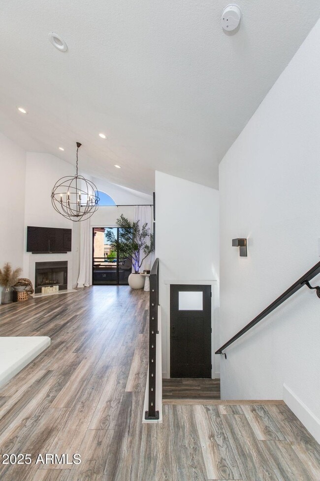 Building Photo - 10301 N 70th St