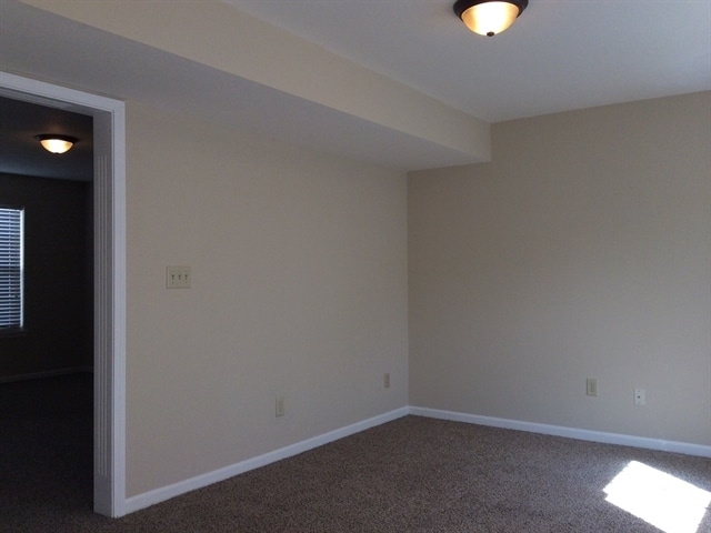 Building Photo - 12693 Glengary Dr