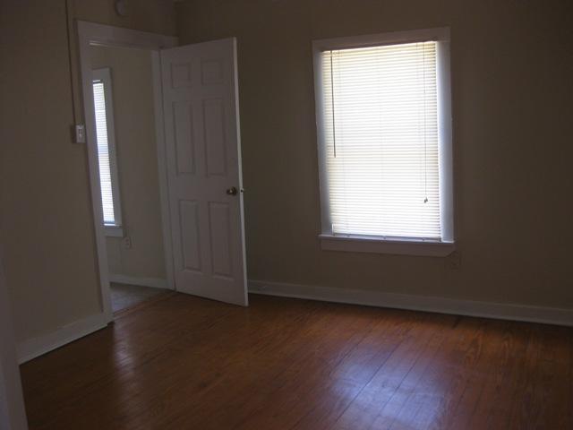 Building Photo - 1704 Newton St