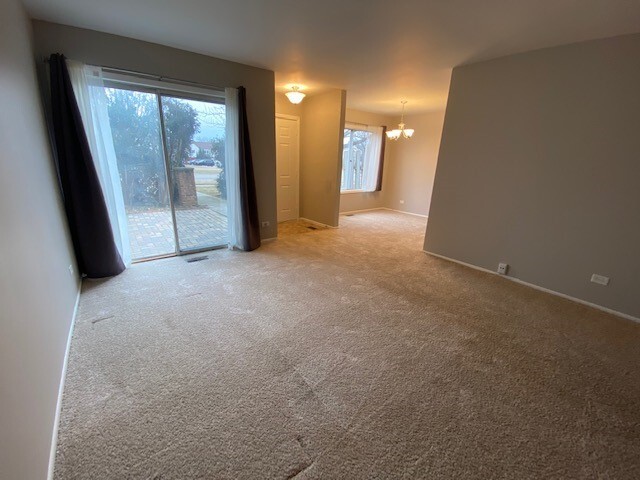 Building Photo - 1801 Raleigh Ln