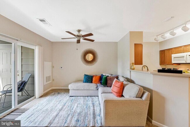 Foto del edificio - 2204 Westcourt Ln