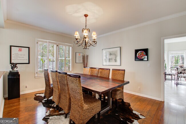 Foto del edificio - 620 Allen Ct NW