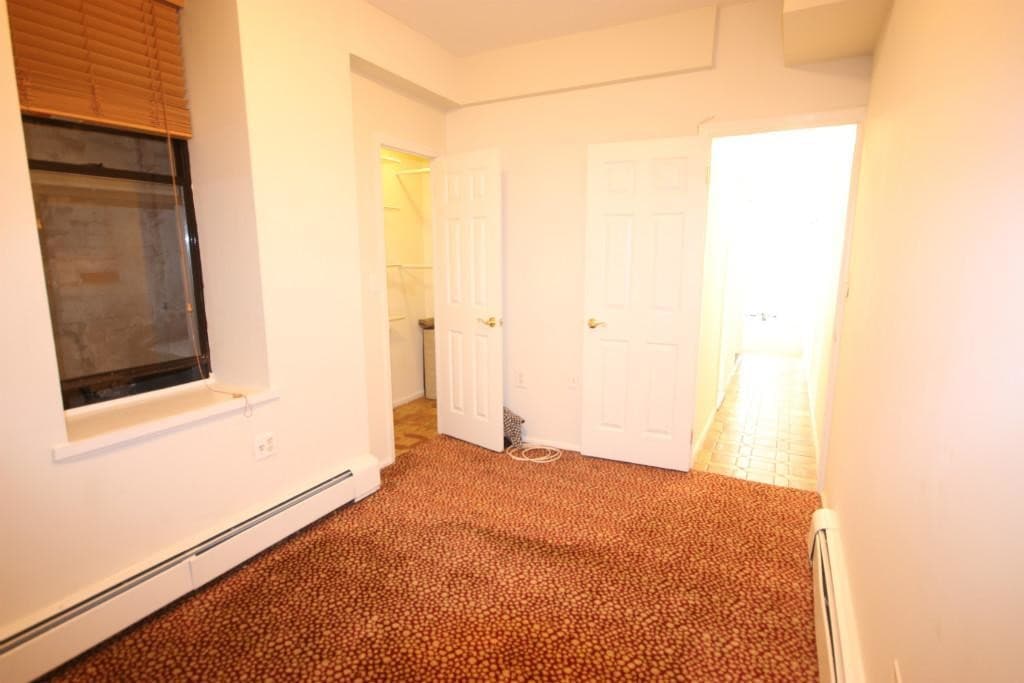 Foto del edificio - 235 E 13th St