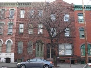 Primary Photo - 336 N 5th St