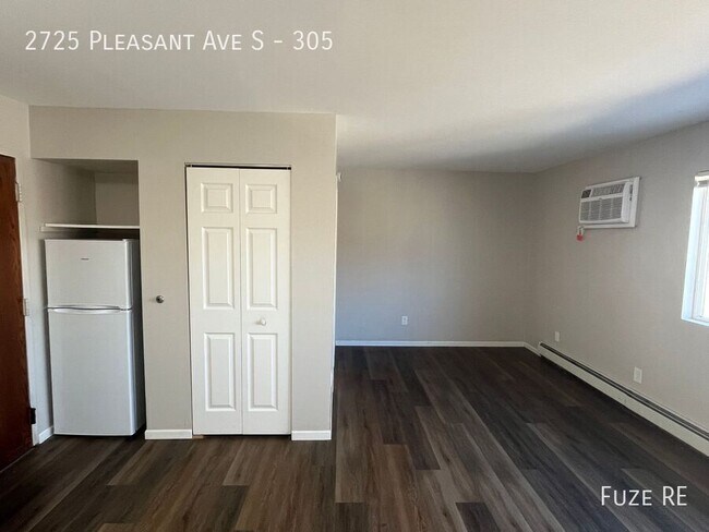 Foto del edificio - 2725 Pleasant Ave