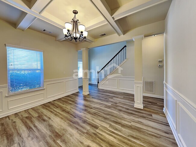 Building Photo - 80 Torero Trail