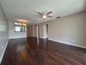 Building Photo - 1250 S Denning Dr