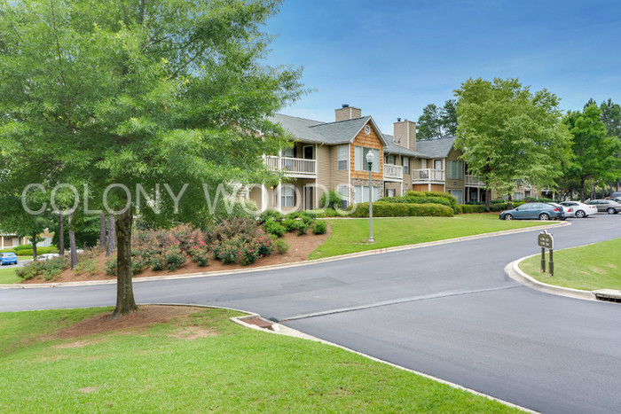 Primary Photo - 7308 Colony Park Dr