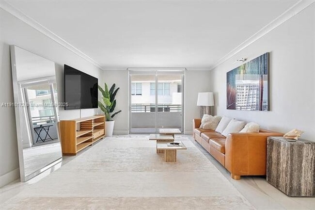 Photo - 5555 Collins Ave Apartment