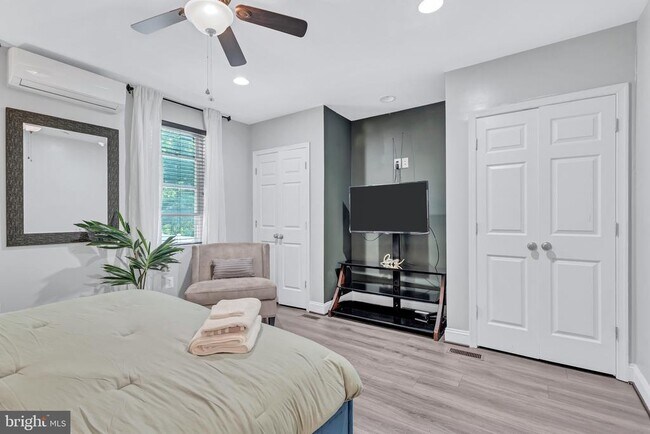 Foto del edificio - 4909 Fitch Pl NE