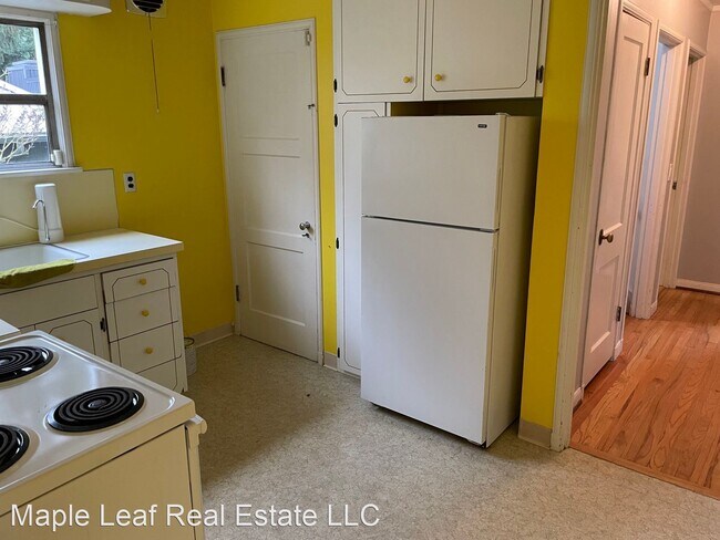 Building Photo - 3 br, 1.5 bath House - 128 NW 76th Street