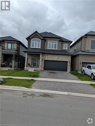 Building Photo - 8 STAUFFER Rd