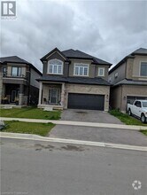 Building Photo - 8 STAUFFER Rd