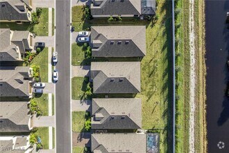 Building Photo - 14650 Cantabria Dr
