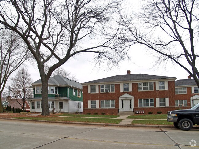 Apartments For Rent In Bayview Milwaukee Apartments For Rent In Bayview Milwaukee