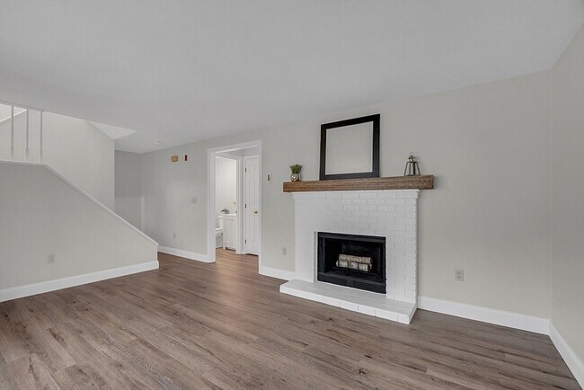 Foto del edificio - 67 Plantation Rd