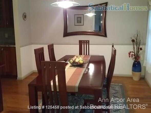 Foto del edificio - 3531 Windemere Dr