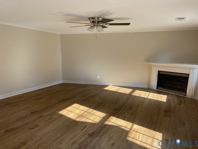 Building Photo - 7077 Adaline Ln