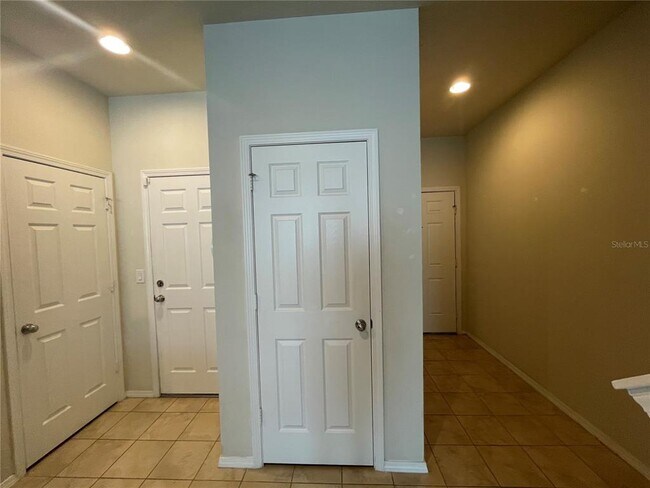 Foto del edificio - 4912 White Sanderling Ct