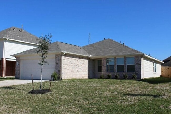 Building Photo - 900 Desoto Dr