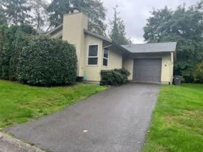 Front - 12719 NE 83rd Ct