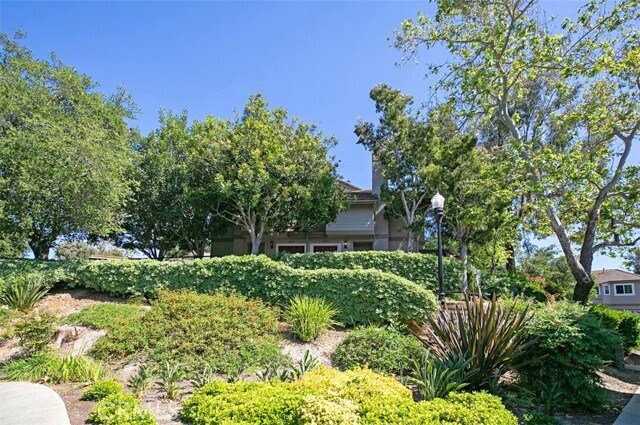 Foto del edificio - 24392 Kingston Ct