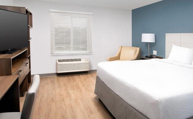 Foto del edificio - 4000 Woodhaven Rd