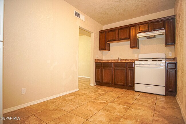 Foto del edificio - 2866 Grant Ave