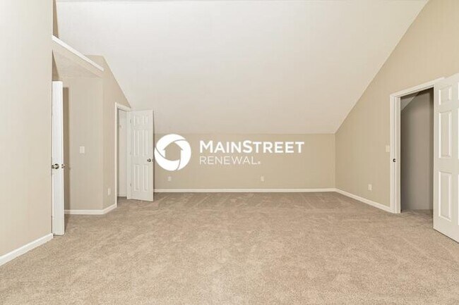 Foto del edificio - 4 Bedroom Pet-Friendly Home in MCDonough, GA with Main Street Renewal
