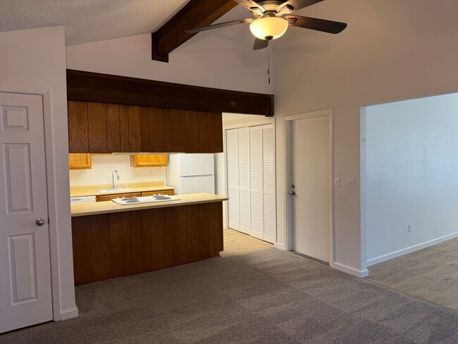 Building Photo - 5953 Moss Creek Cir