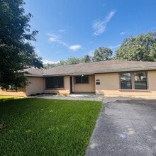 Building Photo - 1503 N 18th St