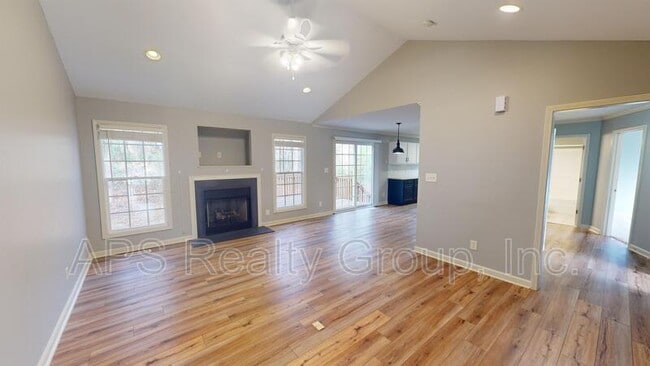 Building Photo - 1636 Harper Spring Dr