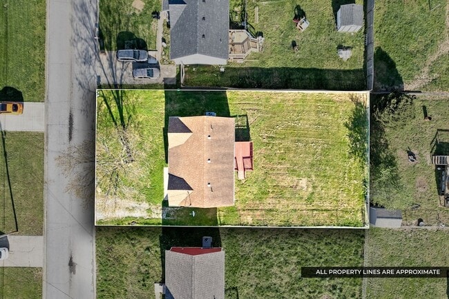 Foto del edificio - 521 Gainey Dr